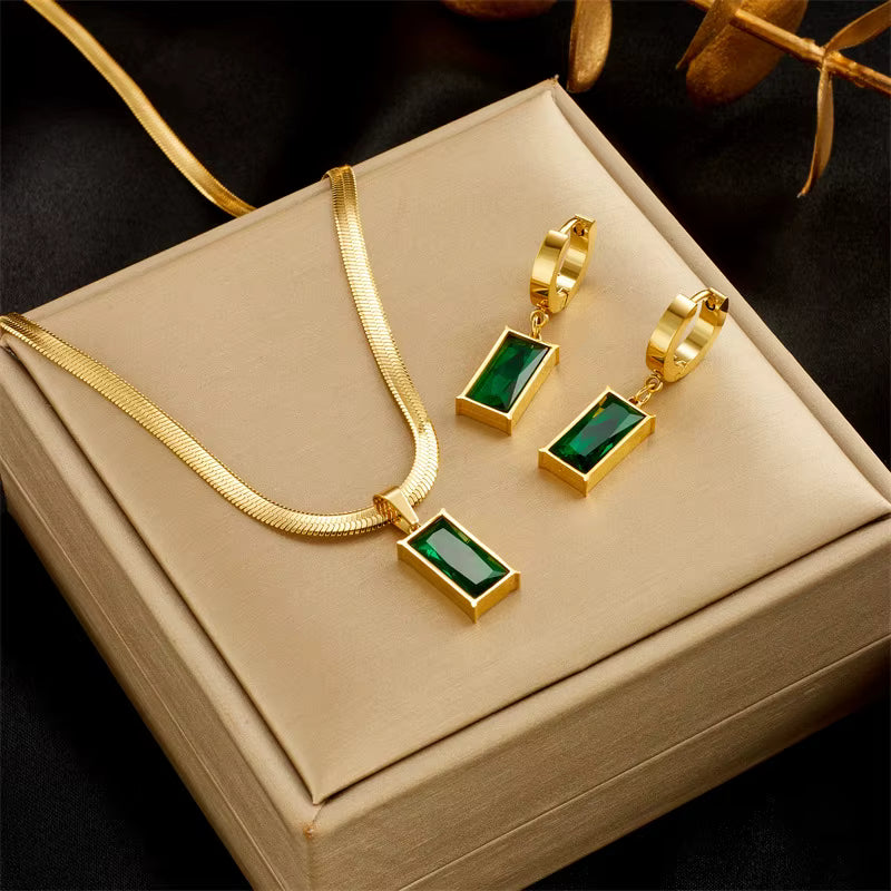 18K Gold Necklace & Earrings Set – Luxury Fine Jewellery